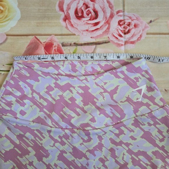 Gymshark pink sorbet print shorts - Picture 7 of 9